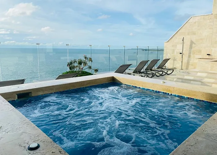 ¡Amazing Beach Duplex! Infinity Pool / Rooftop
